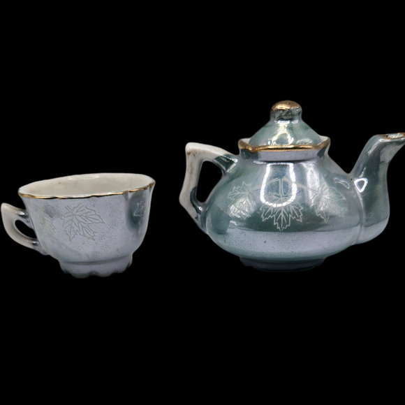 Vintage Ceramic Teapot & Cup Set Gray Blue Maple Leaf Motif Gold Trim Japan - Picture 3 of 6